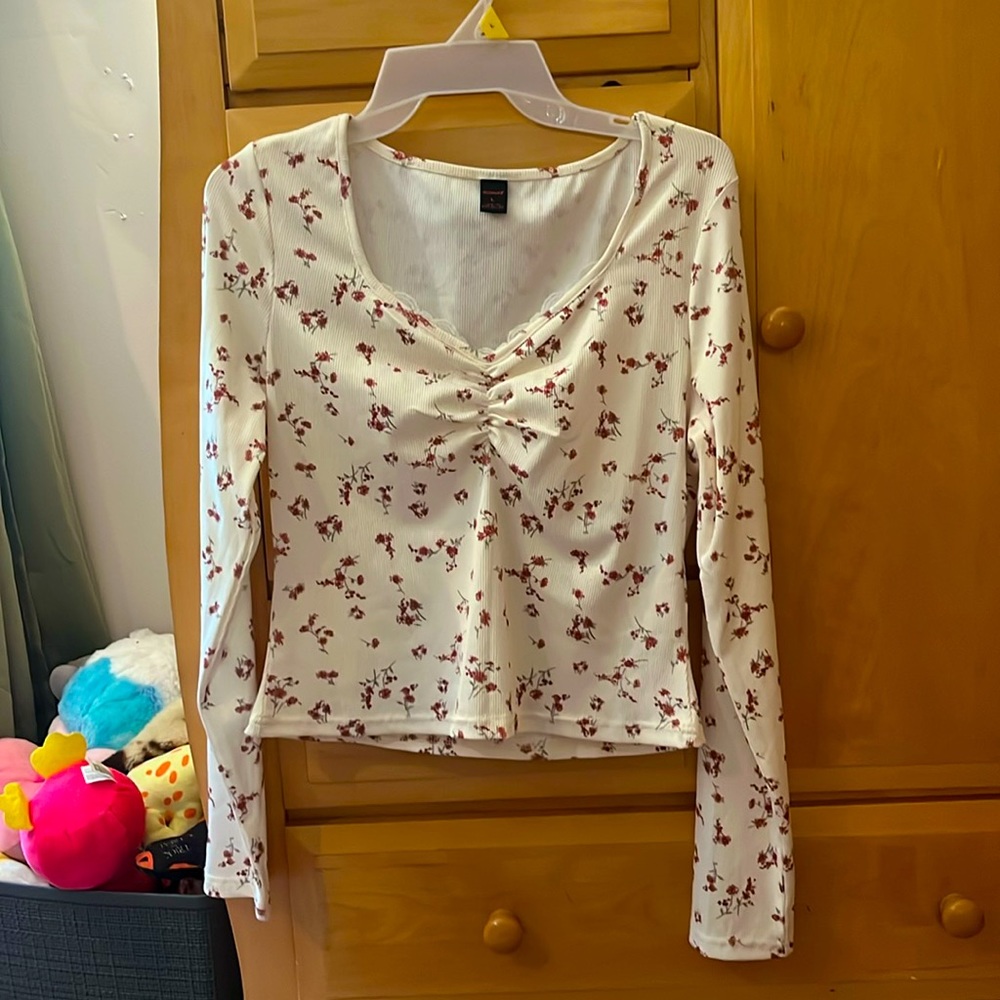 Floral Long Sleeve Romwe Shirt